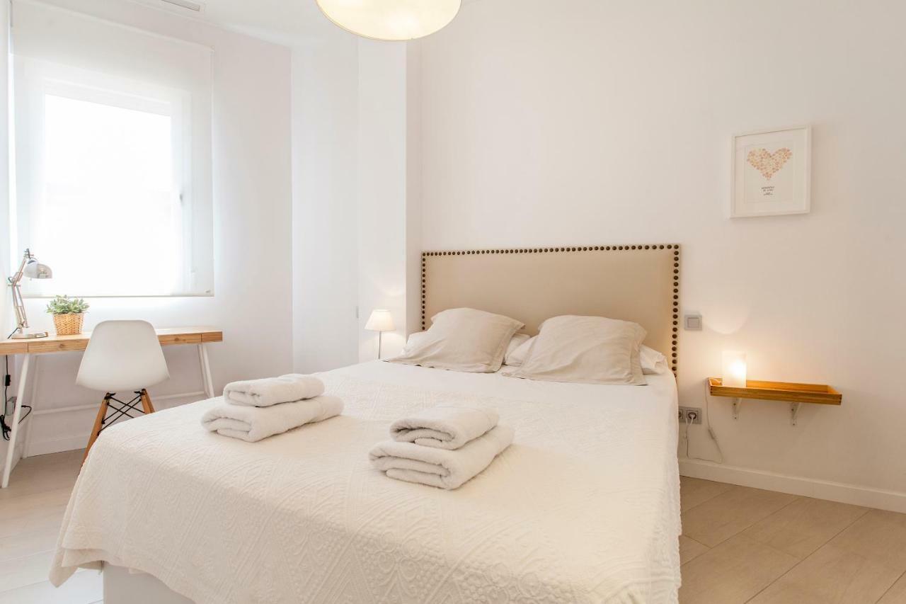 R&C Apartments Close To Center Valencia Bagian luar foto